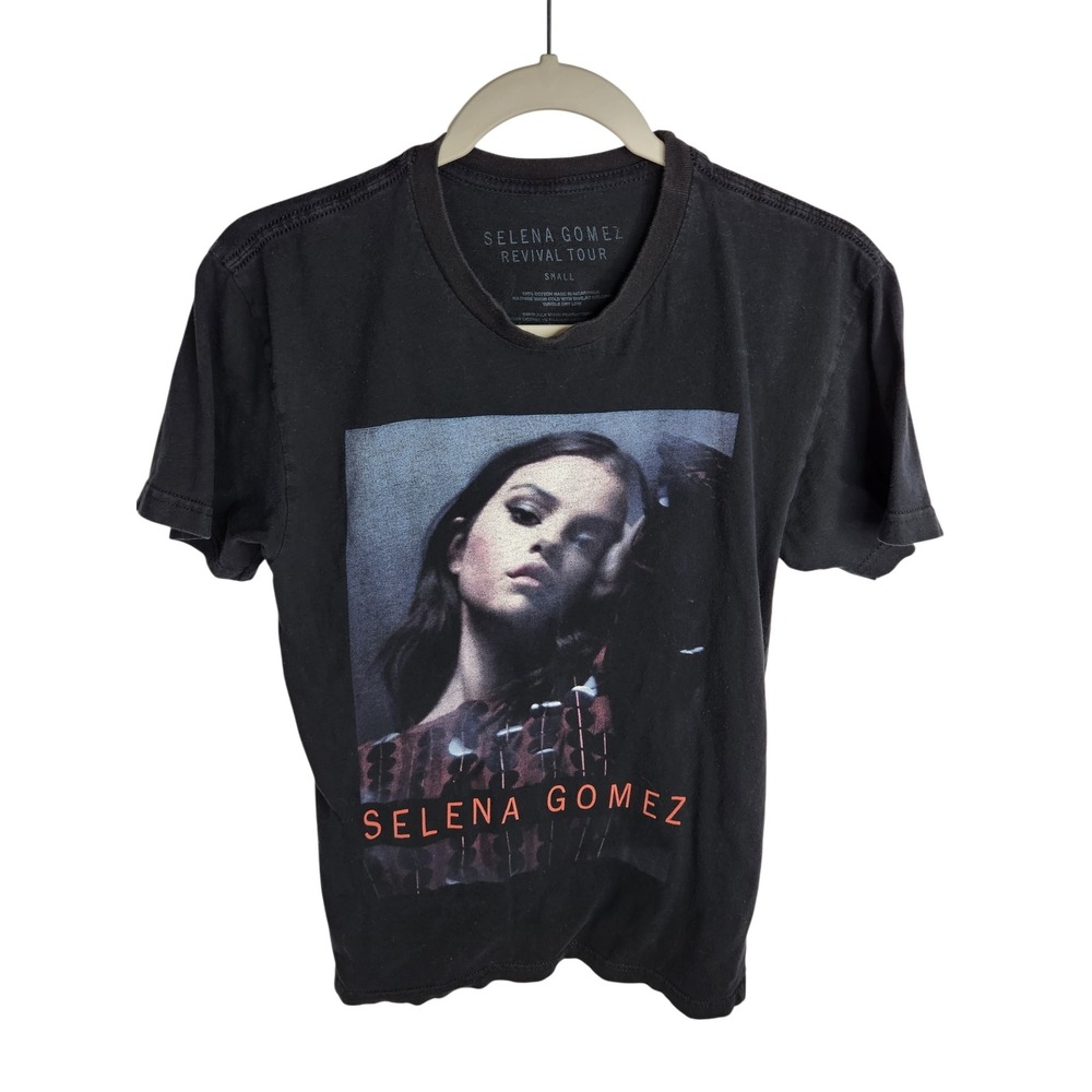 Selena‎ Gomez Graphic Tee Women Small Black Revival Tour 2016 Concert Merch
